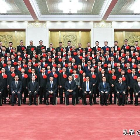 韶山市经济发展迈入新里程碑，韶山红网报道最新动态