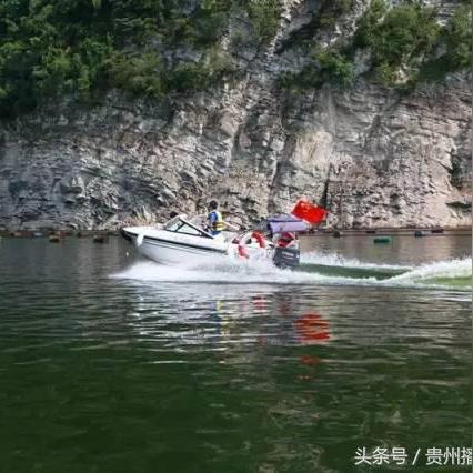 豪华游艇之旅，极致水上生活体验视频欣赏