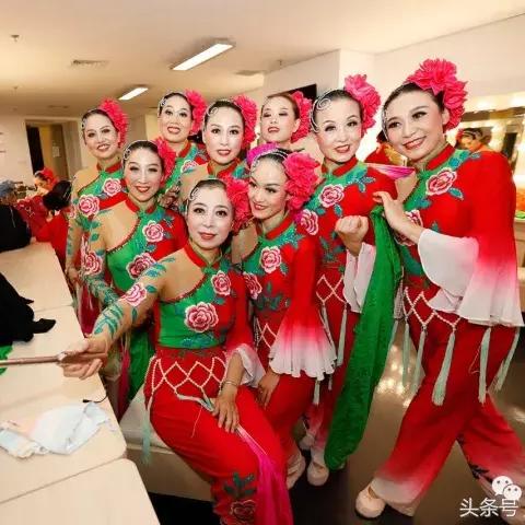最新广场舞神曲风靡，全民舞蹈热潮涌动